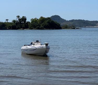 Vila da Gloria House | Suite 2 - Praia bonita hospedagem, agora com ar condicionado