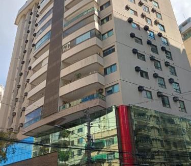 Niteroi Apartment | Suite, 2quartos, cozinha completa, varandão, 2 vagas de garagem