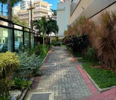 Niteroi Apartment | Suite, 2quartos, cozinha completa, varandão, 2 vagas de garagem