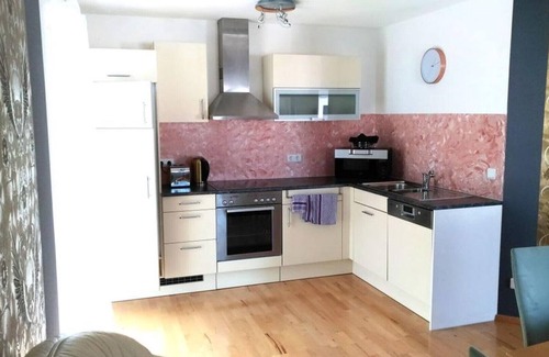Singen Apartment | Suite! Apartment with lots of space and light!