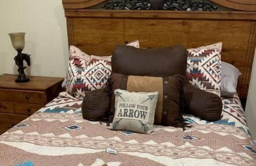 Middletown House | "Suite" at Settle Down horse farm