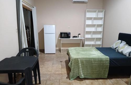 Ciudad Del Este House | Suite con baño privado