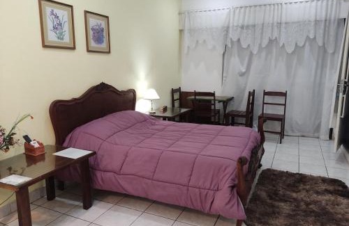 Centro Apartment | Suite con entrada independiente 1 dormitorio 1 sala de estar