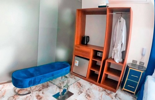 Chancay House | Suite Con Jacuzzi y Balcón by BlueThree Hotel 3✨️ a 7 min de la Plaza de Chancay