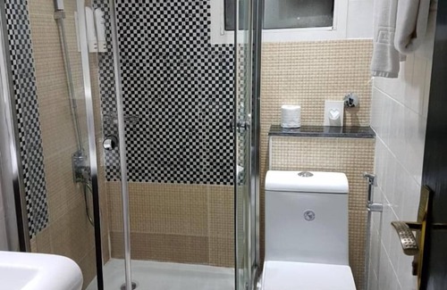 Al Rigga House | Suite Room Near AL Ghurair Mall by LB