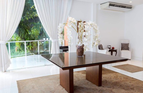 Sao Conrado Hotel | Suite with 2 single beds