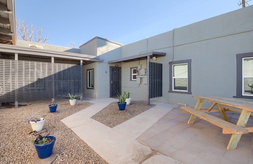 Pomerene House | Suites on San Pedro - Unit B