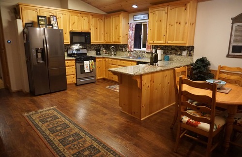 Glencoe House | "Summer Discount" New AC Lake mont Pines Getaway Updated Cabin