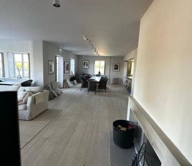 Sandhamn Apartment | Summer Pearl