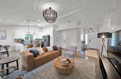 Redding Apartment | Summer Retreat | Best Pool by Mary Lake +EV Charge