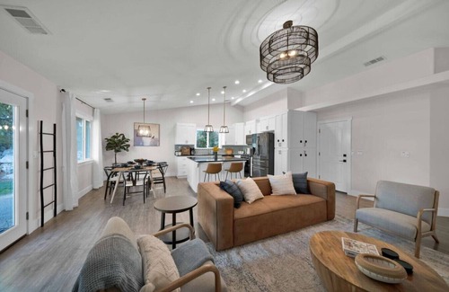 Redding Apartment | Summer Retreat | Best Pool by Mary Lake +EV Charge