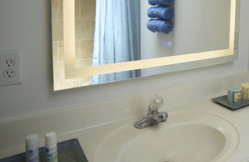 Allons Cottage | SUMMER SKIES AND HOMEMADE PIES AT DALE HOLLOW LAKE