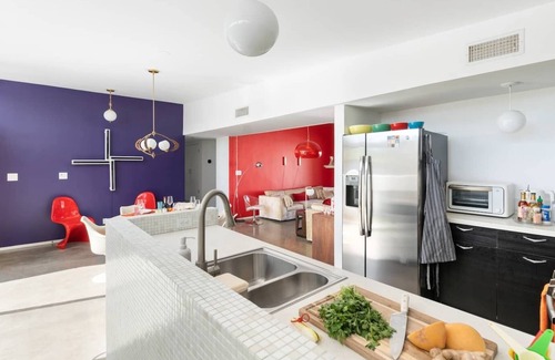 Palm Springs House | !Summer Specials! - Saltwater Pool | Ozone Spa | Dogs welcome