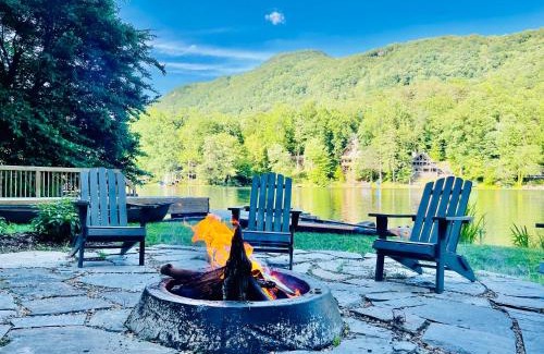 Lake Lure House | Summerscales - Beautiful Newly Built Lake House