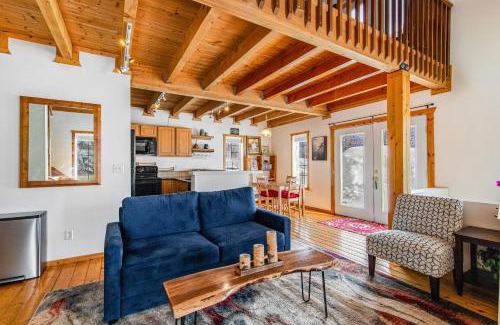 Snoqualmie Pass House | Summit Chalet