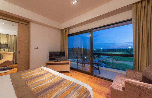 Bang Phli Hotel | Summit Windmill Golf Suite Hotel @Suvarnabhumi