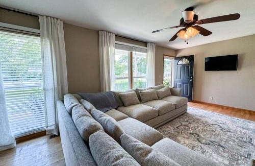 Gallatin House | Sumner Ave