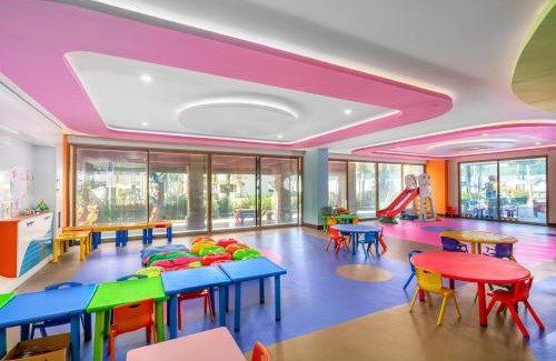 Payallar Hotel | Sun Heava Queen