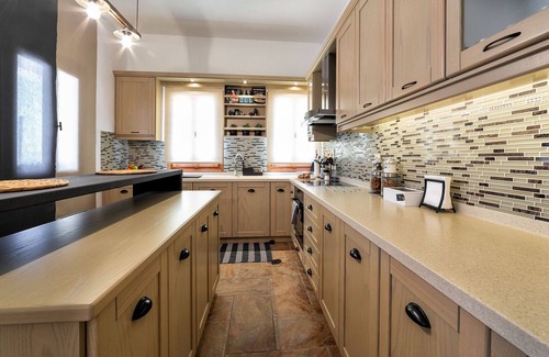 Naousa House | Sun Smiles in Naoussa, Paros