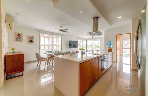 Zazil-ha Condo | Sun-Soaked Rooftop w/Spa & Pool, Steps to 5th Ave