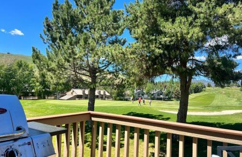 Elkhorn Village House | Sun Valley Condo on the Green with Dollar Views