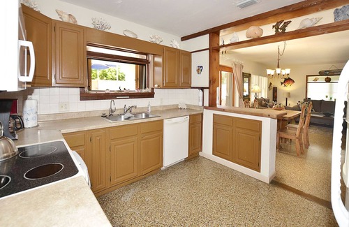 St. Augustine Beach House | Sunburst Cottage Beachside