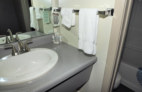 Riverton Hotel | Sundowner Station