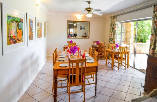 Colchester House | Sundune Guest House