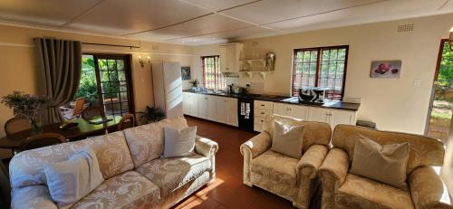 Cape Winelands House | Sunkiss Cottage on Mount Joy Farm