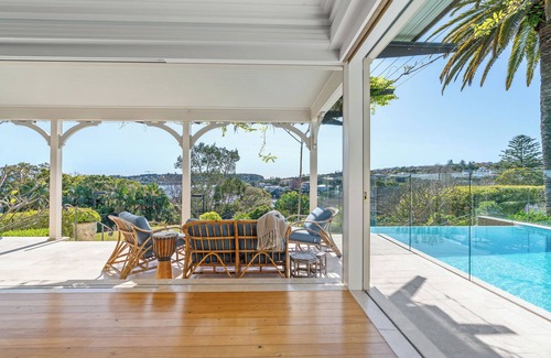 Sydney Villa | Sunny Brae - award-winning heritage oasis with 270 degree harbour views
