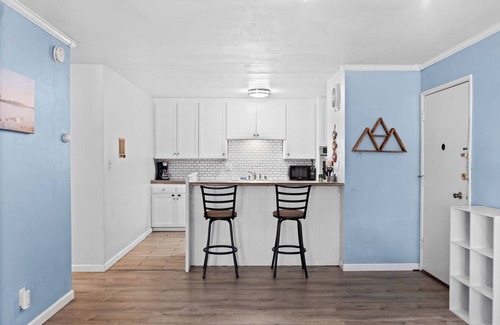 Point Loma Heights Apartment | Sunny Condo Steps from Sand