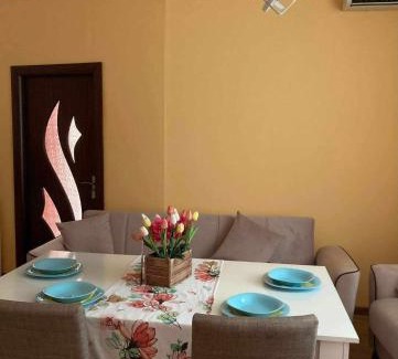 Primorsko Apartment | Sunny Cozy Apartment Primorsko