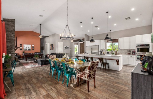 South Scottsdale Cottage | Sunny Daze in Old Town Scottsdale - Heated Pool