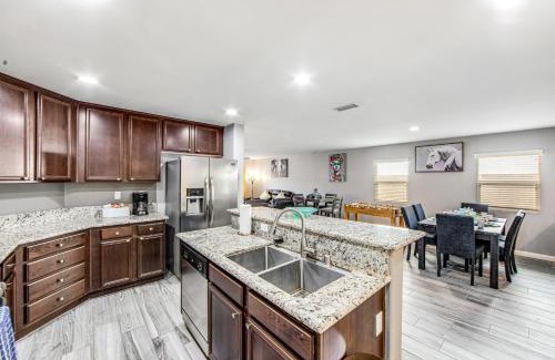 Terra Lago House | Sunny Desert Days Permit# 31923