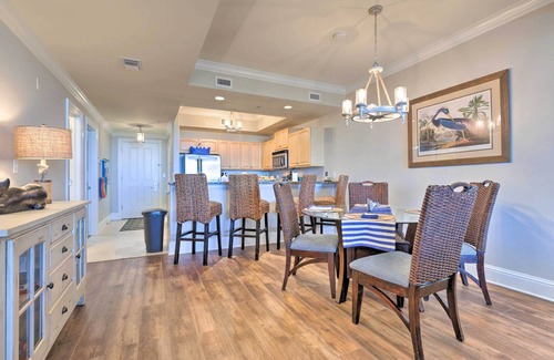 Dauphin Island Condo | Sunny First-Floor Condo w/Ocean-View Balcony!