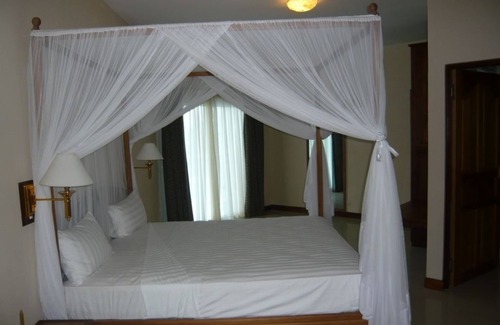 Toamasina Hotel | Sunny Golf Hotel