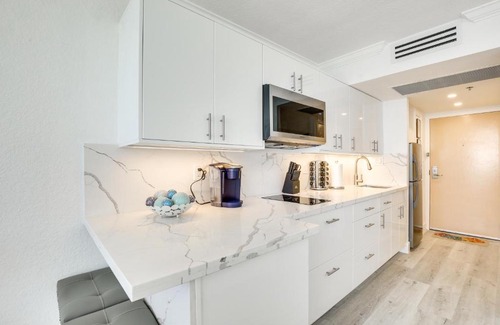 Sunny Isles Beach Apartment | Sunny Isles Beach Retreat with Resort Perks!