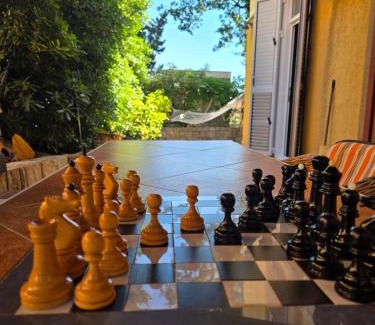 Petrovac Apartment | Sunny Lemon Garden