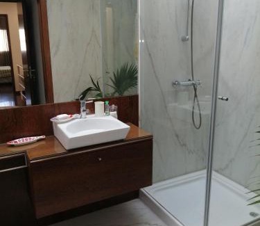 Fao House | Sunny Ofir