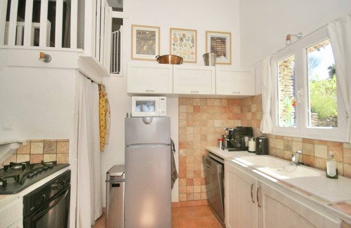 Villes-sur-Auzon Villa | Sunny Provence Getaway