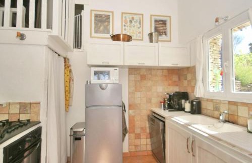 Villes-sur-Auzon Villa | Sunny Provence Getaway