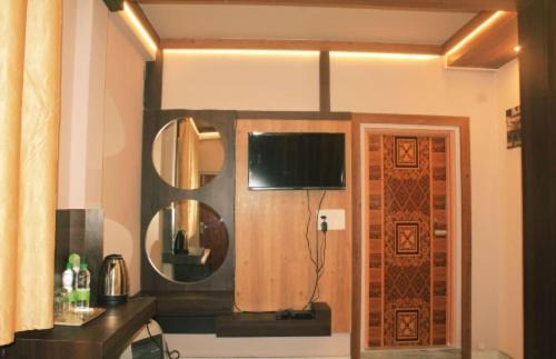 Laitmawsiang Hotel | Sunny Ridge Homesty