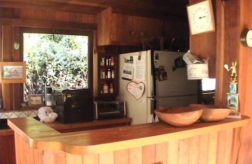 Inverness Cabin | Sunny, Rustic Family Retreat.