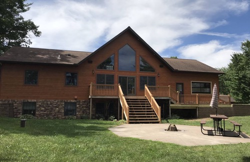Chetek House | Sunny's Landing 3000 SF home on Prairie Lake