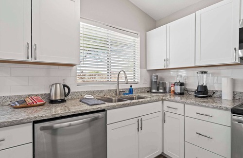 Rita Ranch House | Sunny Southwest Escape: Perfect for January Fun