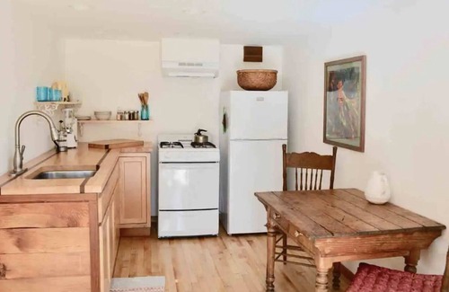 Arcata Apartment | Sunnybrae Garden Studio