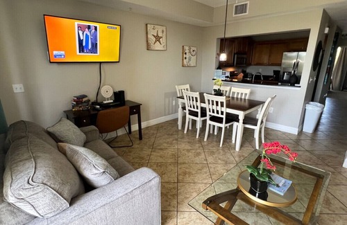 Ruskin Condo | Sunnyside U3240-3 bdrm Waterfront Beach Resort Sleeps 10