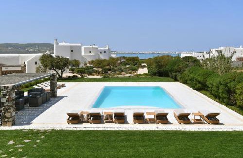 Paros House | SUNRAY Paros Beach front 2 bedroom house next to kite sports
