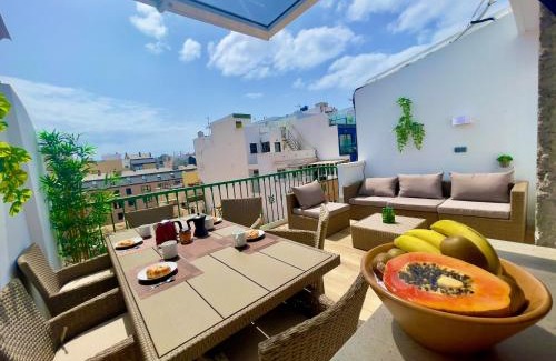 Las Palmas de Gran Canaria Apartment | Sunrise Terrace Apartment