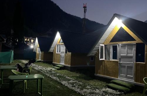 Gulmarg Hotel | Sunrise Haven Gurez